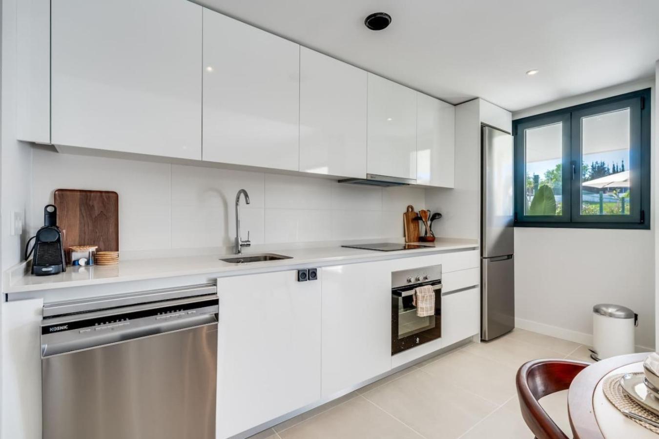 Aranya - With Spacious Private Terrace Estepona